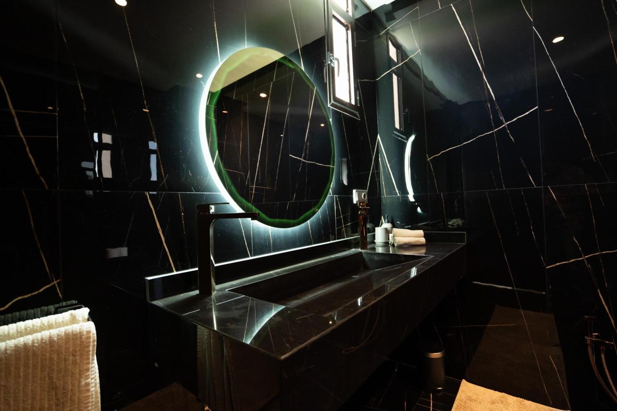 Argana Moderne Et Luxueuse Piscine Chauffee